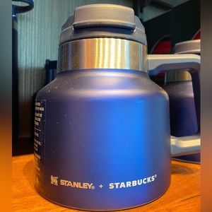 Stanley + Starbucks Stainless Steel Vacuum Blue Desktop Mug 20 oz  ☕️ 2022